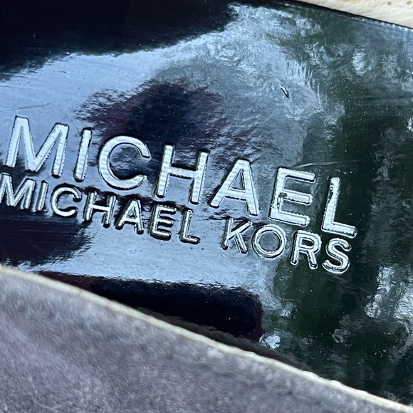 MICHAEL Michael Kors Open Toe Grey and Black Chunky Heels - Picture 10 of 11